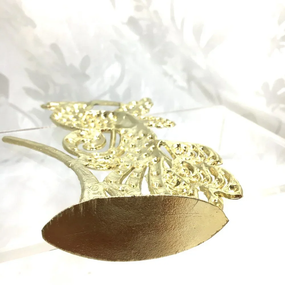 Torino Vtg Gold Tone Metal Bird Earring  5